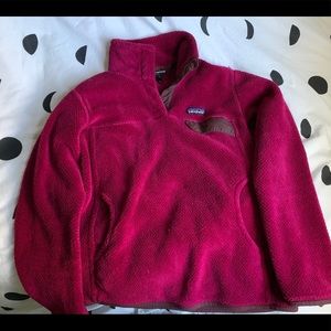 Patagonia Fleece in Magenta